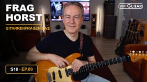 Horst Keller mit Gitarre im Studio, Frag Horst S10 EP.09